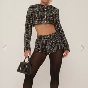 NWT High Waist Hotpant Shorts In Black Tweed 4
